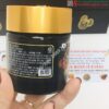 Trên tay lọ cao linh chi hộp gỗ đen thượng hạng