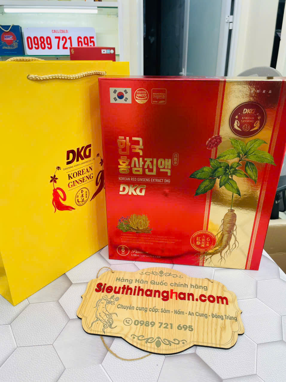 Nước ép hồng sâm 6 năm tuổi Daedong dạng gói màu nâu đỏ sánh tự nhiên