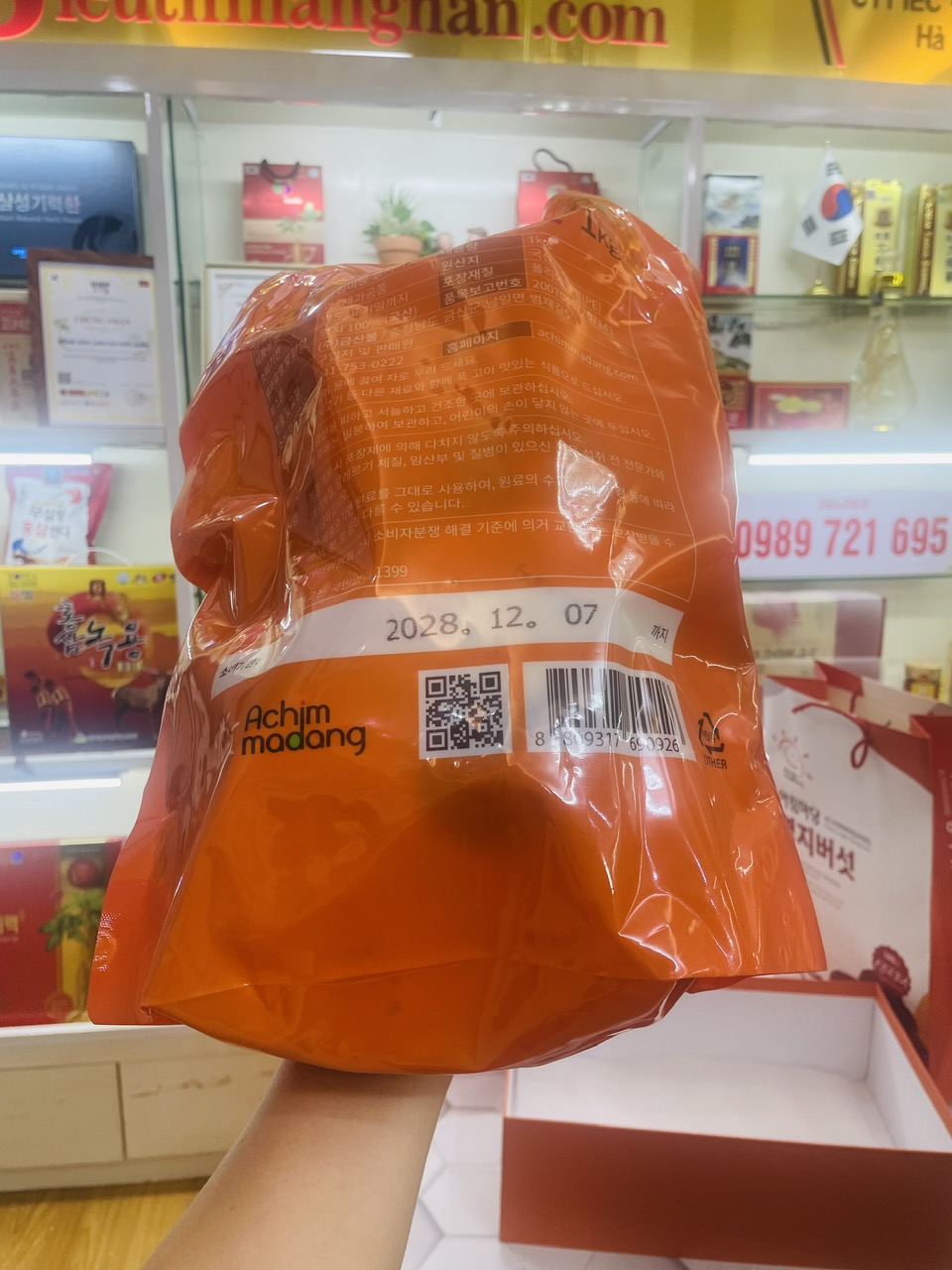 Thông tin thành phần nấm linh chi 100 phần trăm trên bao bì Achimmadang